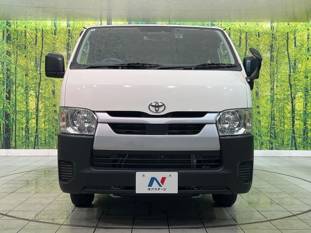 HIACE van 2WD