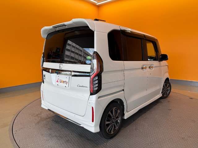 N BOX CUSTOM