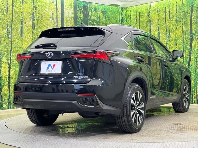 LEXUS NX300h AWD