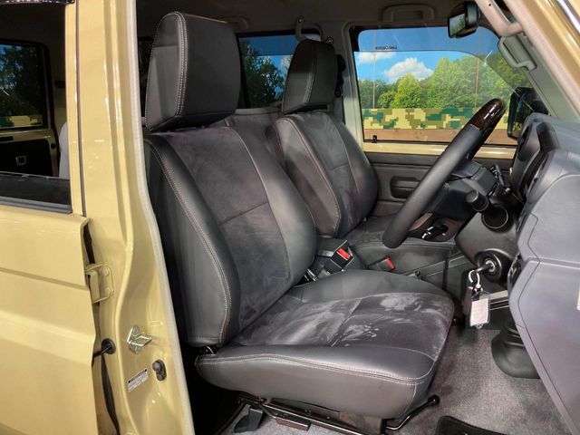 LANDCRUISER 70