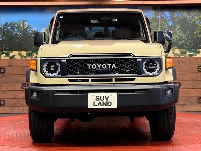 LANDCRUISER 70
