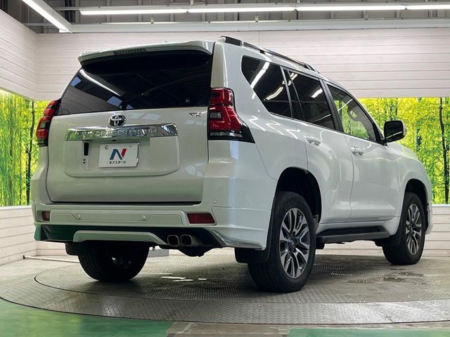 LANDCRUISER PRADO