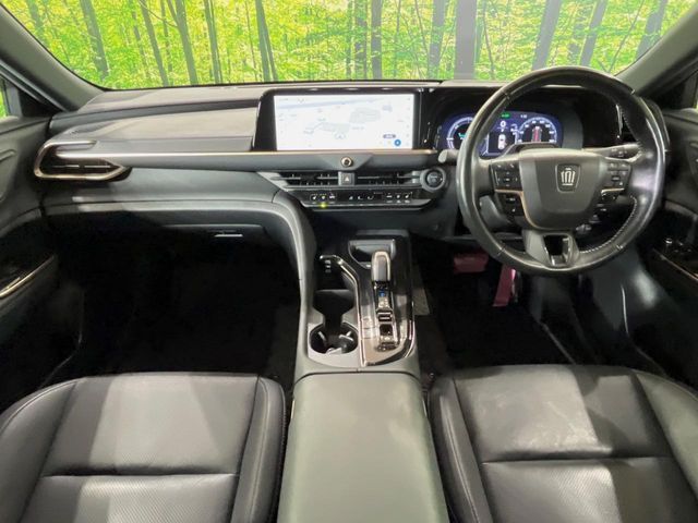 CROWN SPORT