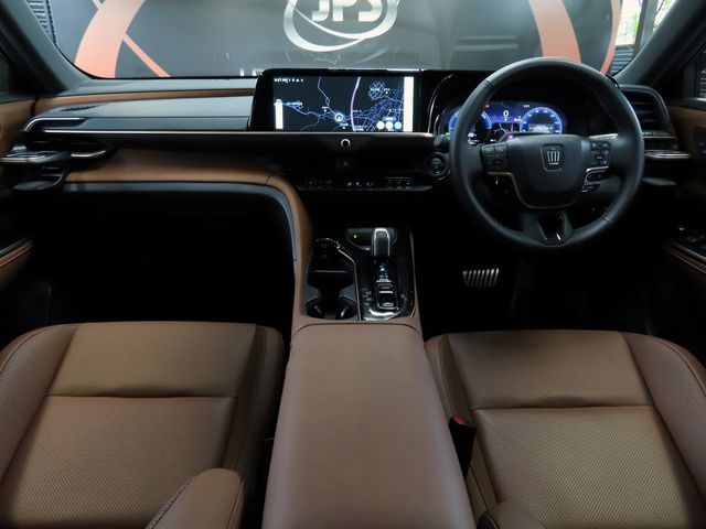 CROWN ESTATE 4WD