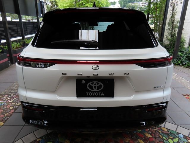 CROWN ESTATE 4WD