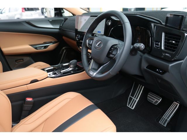 LEXUS NX350h AWD