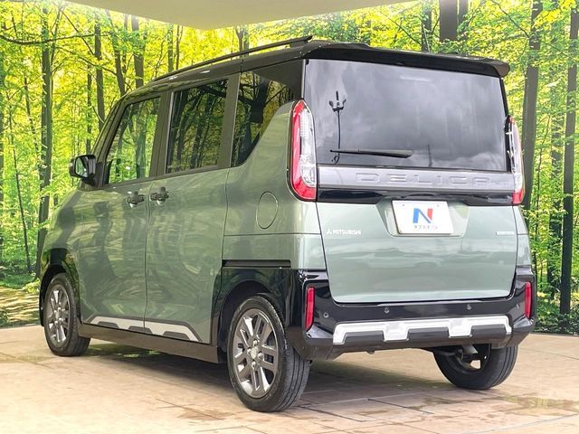 DELICA MINI