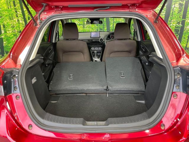 MAZDA2