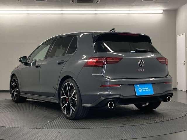 VOLKSWAGEN GOLF GTI