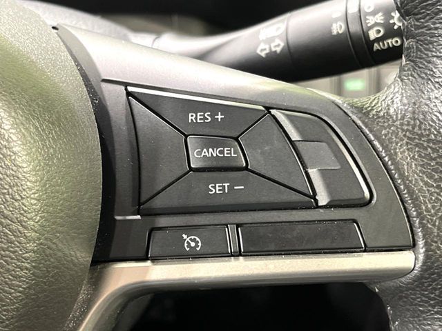 SERENA  S-HYBRID 4WD