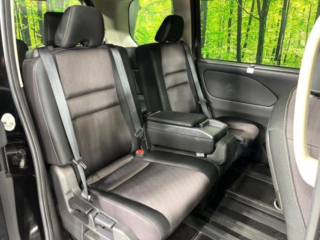SERENA  S-HYBRID 4WD