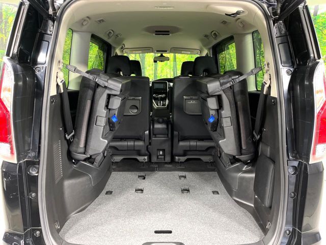 SERENA  S-HYBRID 4WD