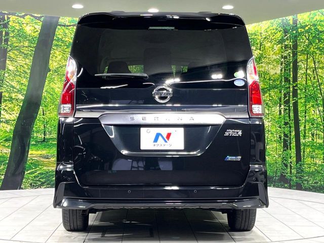 SERENA  S-HYBRID 4WD