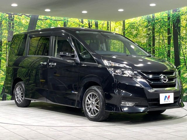 SERENA  S-HYBRID 4WD
