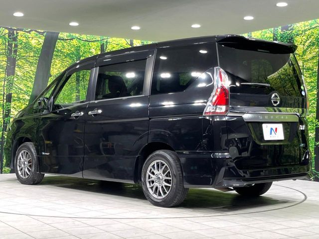 SERENA  S-HYBRID 4WD
