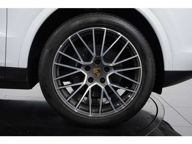 PORSCHE Cayenne coupe
