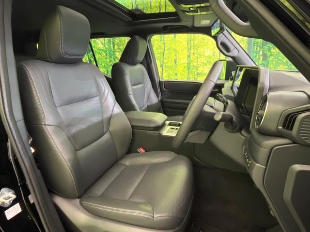 LANDCRUISER 250