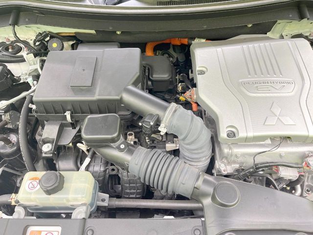 OUTLANDER PHEV