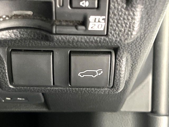 COROLLA CROSS HYBRID