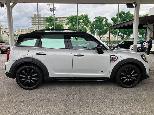 BMW MINI COOPER SD CROSSOVER