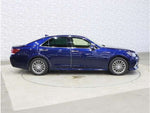 CROWN sedan hybrid