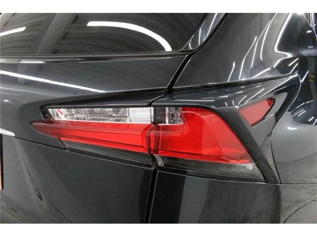 LEXUS NX200t