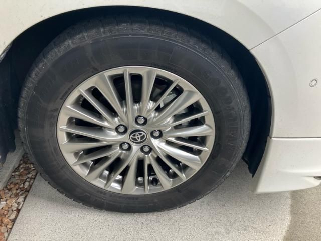 ALPHARD hybrid 4WD