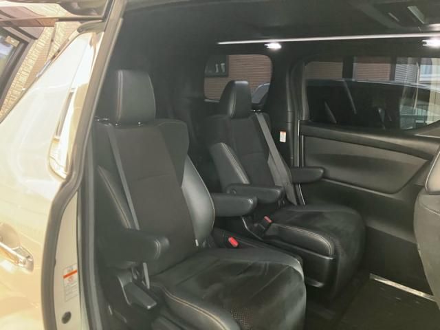 ALPHARD hybrid 4WD