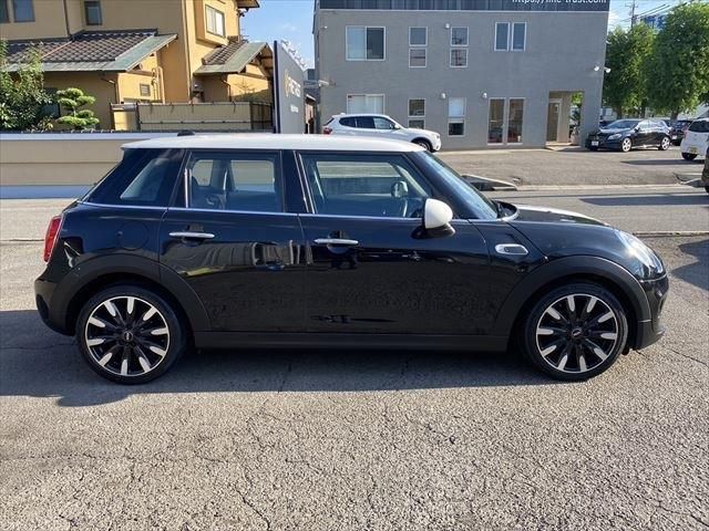 BMW MINI COOPER 5DOOR