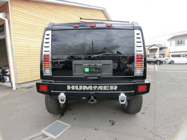 HUMMER H2