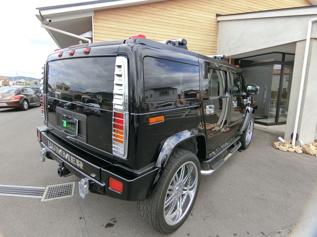 HUMMER H2