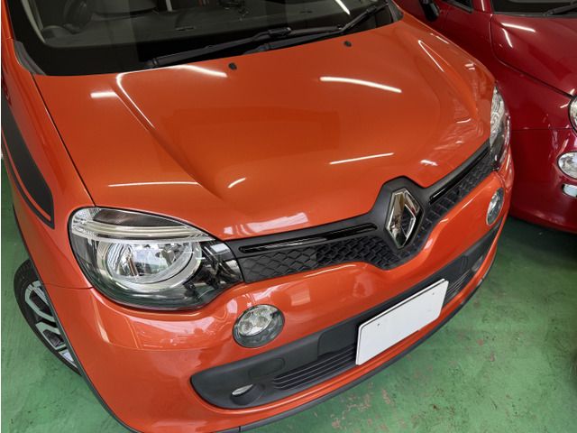 RENAULT TWINGO