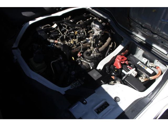 BONGO BRAWNY VAN 4WD