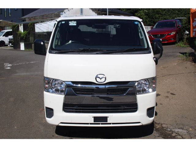 BONGO BRAWNY VAN 4WD