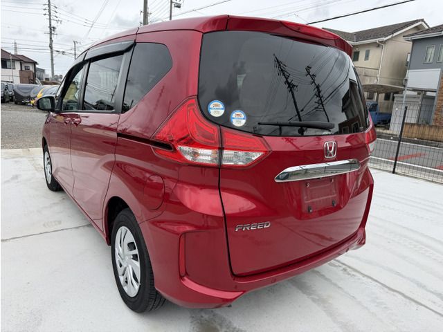 FREED 4WD