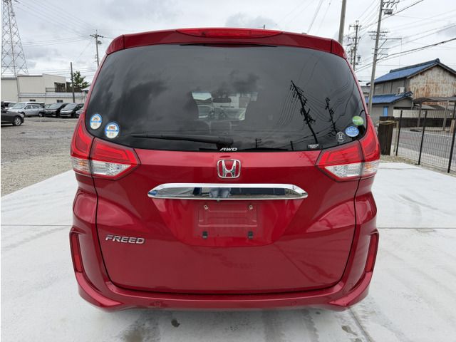 FREED 4WD