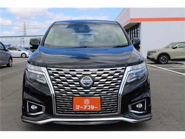 ELGRAND  4WD