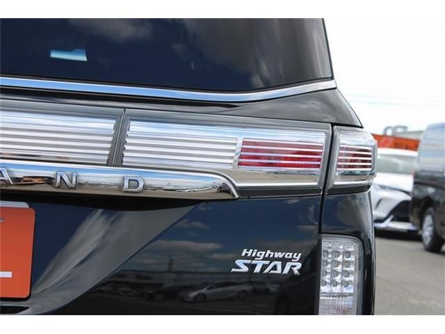 ELGRAND  4WD