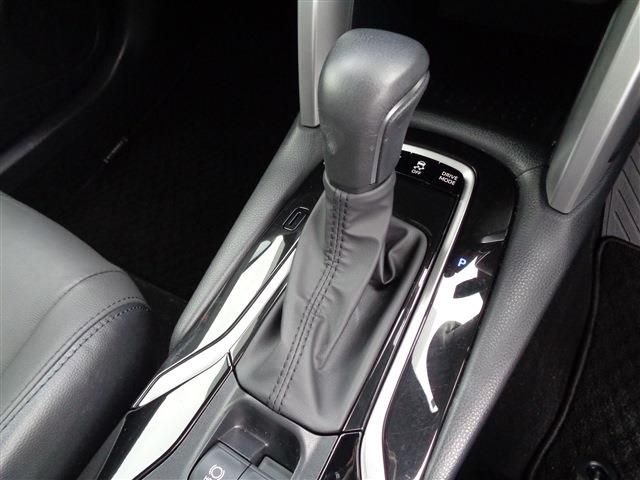 COROLLA CROSS HYBRID