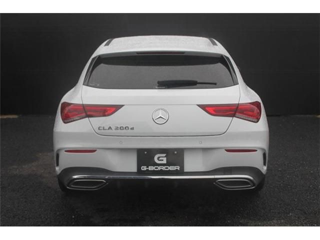 MERCEDES BENZ CLA Shooting Brake