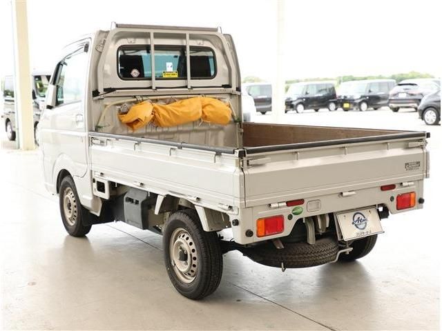 CARRY truck