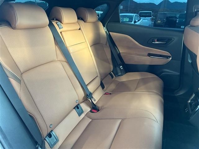 CROWN SPORT