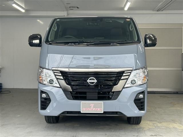 CARAVAN van 4WD