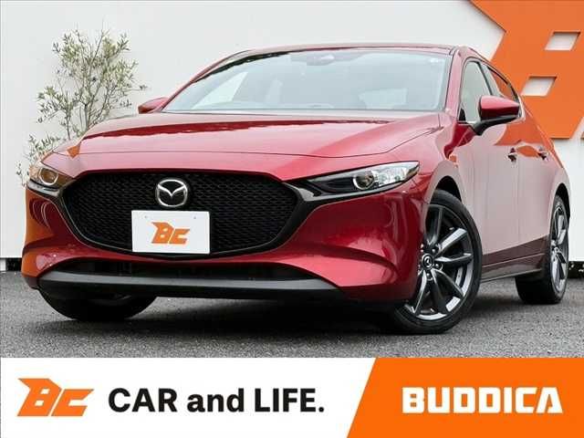 MAZDA3 FASTBACK