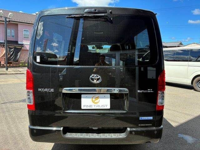 HIACE van 4WD