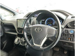 VOXY HYBRID