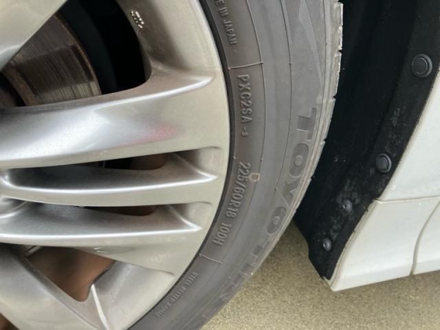 ALPHARD hybrid 4WD