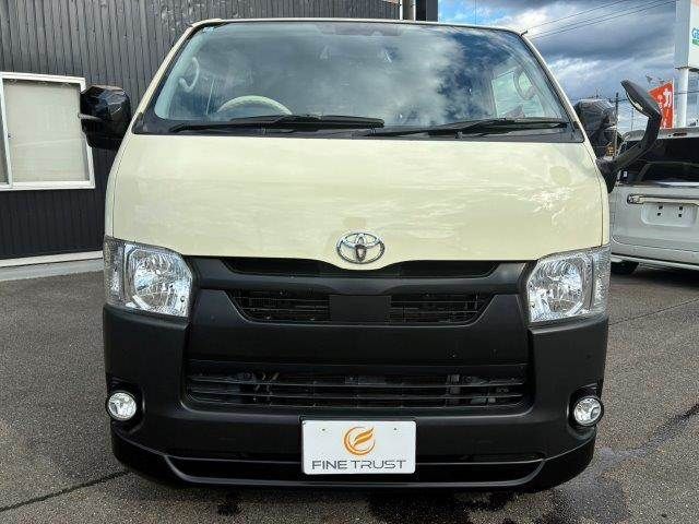HIACE van 2WD