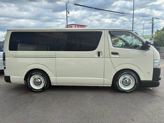 HIACE van 2WD