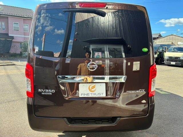 NV350 CARAVAN